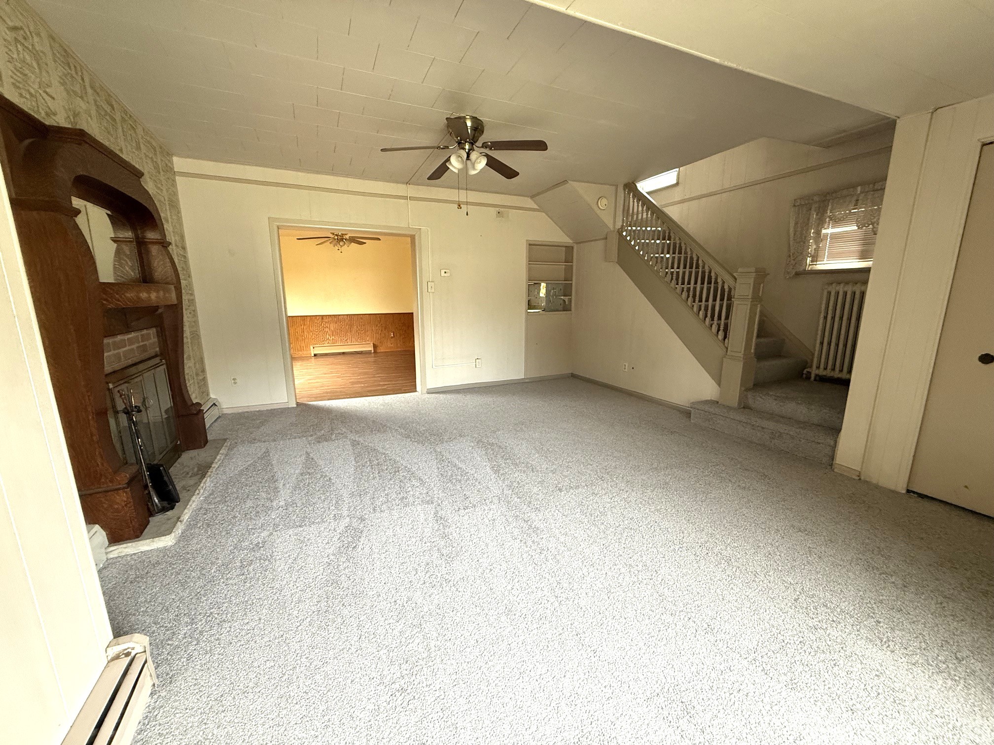 85 Smithsonian St – photo 5