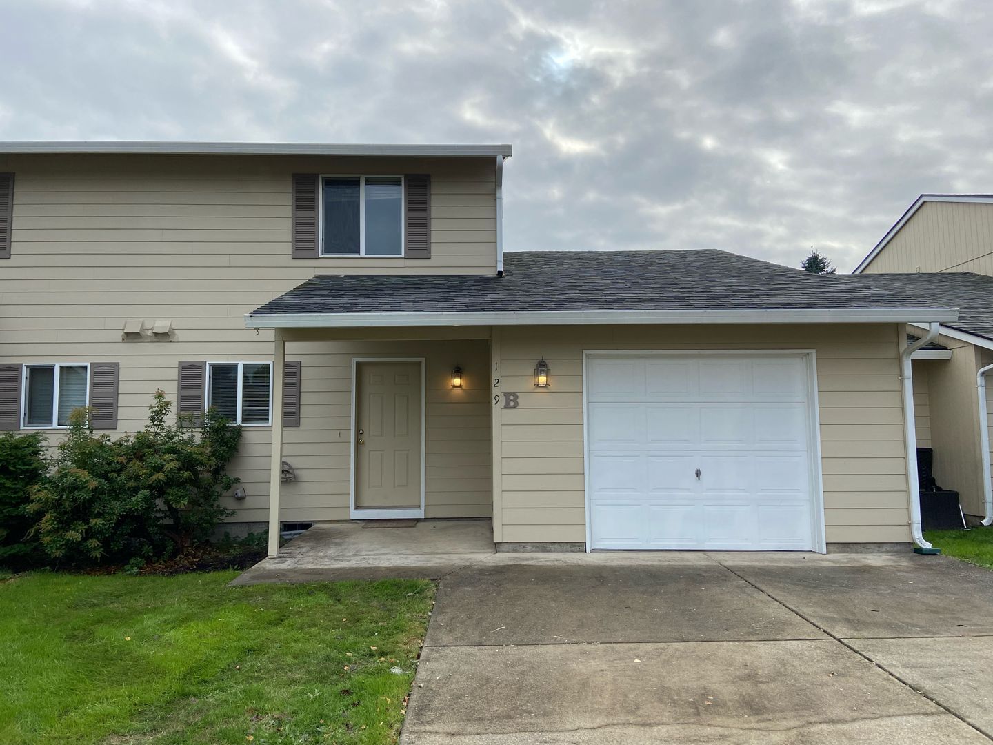 129 Villa Rd unit #B – photo 1