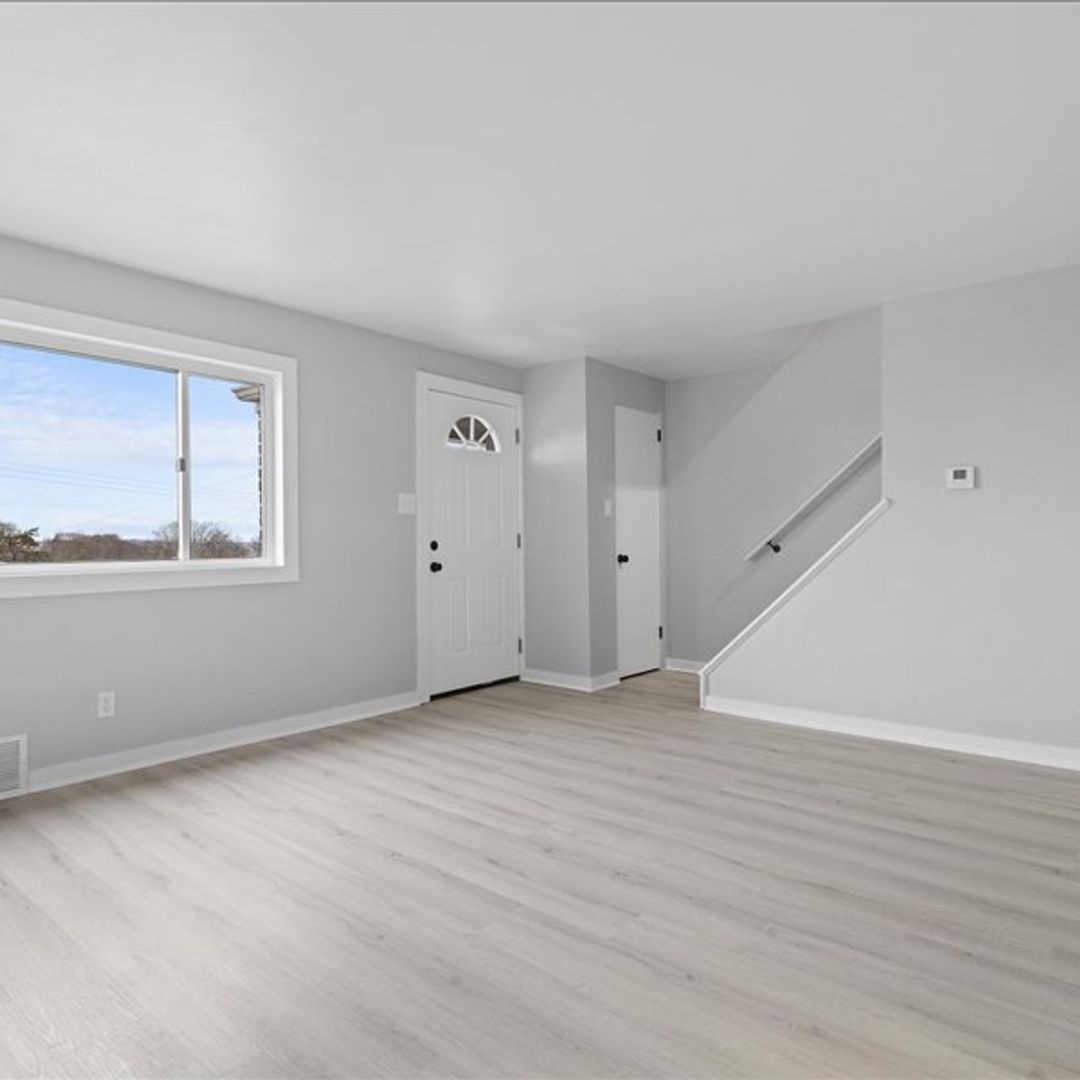 227 Shadyhill Rd unit 227 Shadyhill Road – photo 4