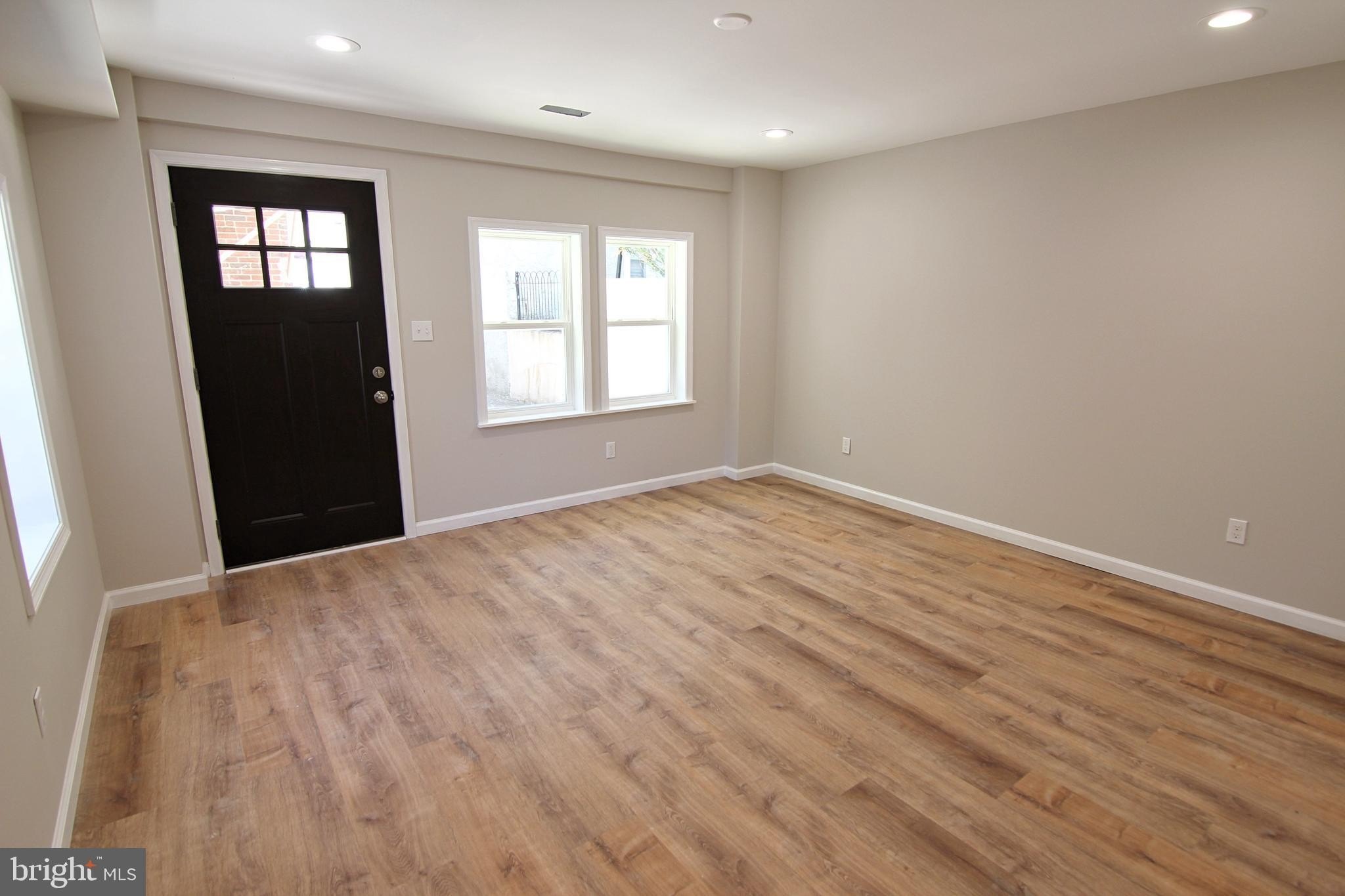 617 Ford St #4 – photo 2
