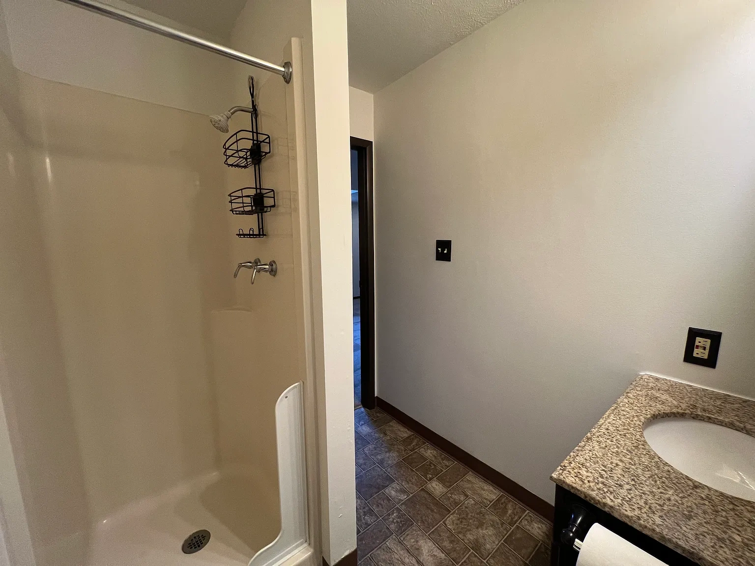 Wellington One Apartments – photo 1