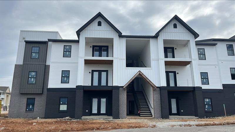 5129 Oakwood Landings Ln unit 403 – photo 3