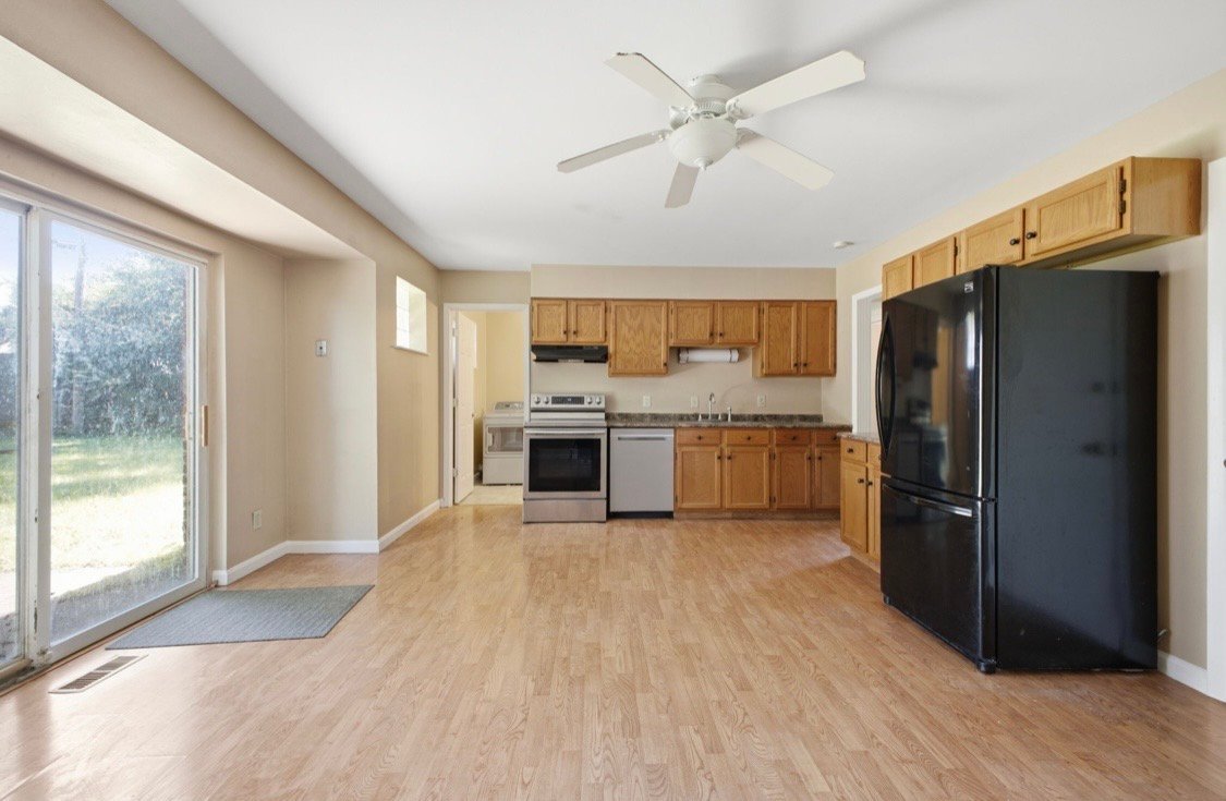510 W Market St – photo 5