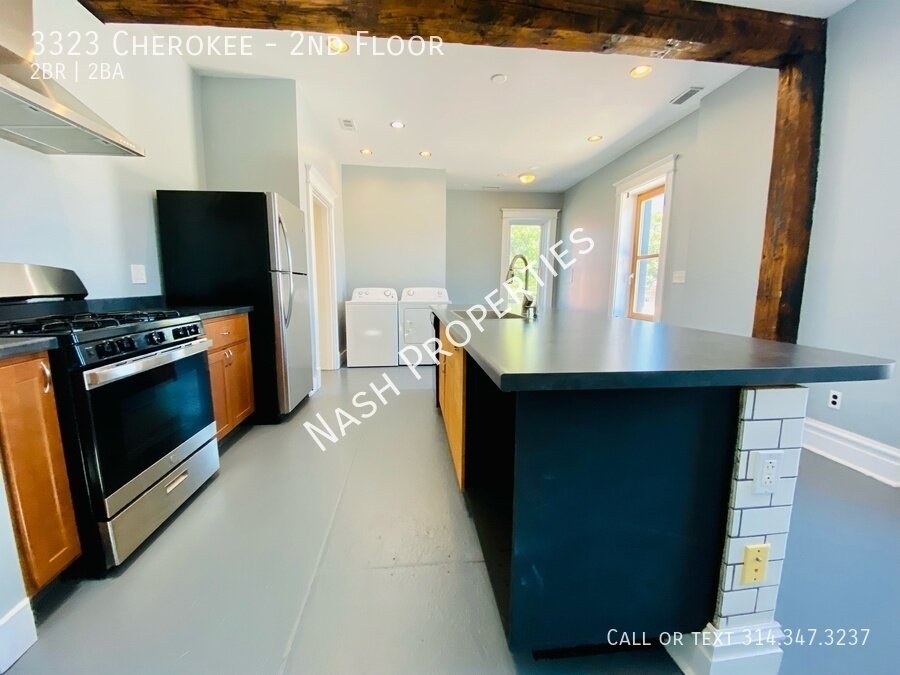 3323 Cherokee St – photo 2