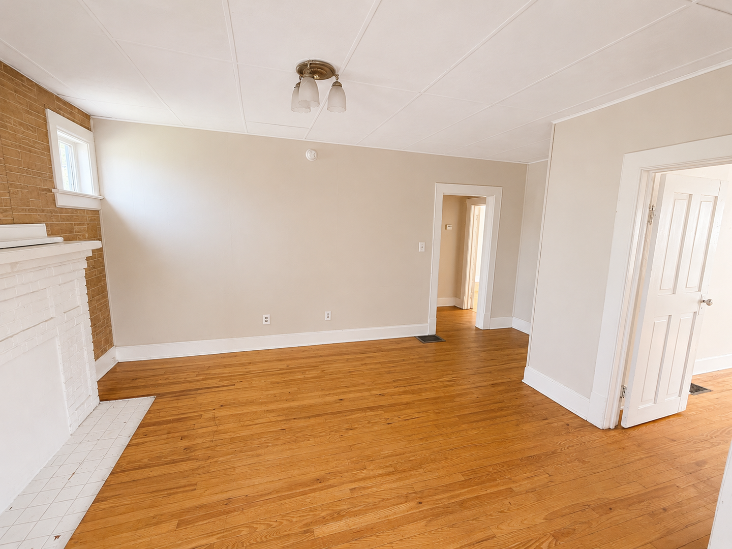 17 Poplar Ave – photo 3