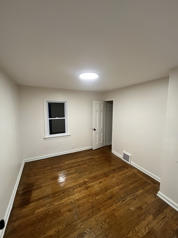 13916 Durkee Ave – photo 5
