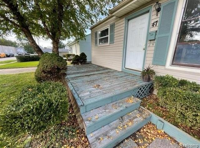 47 E Barrett Ave – photo 2