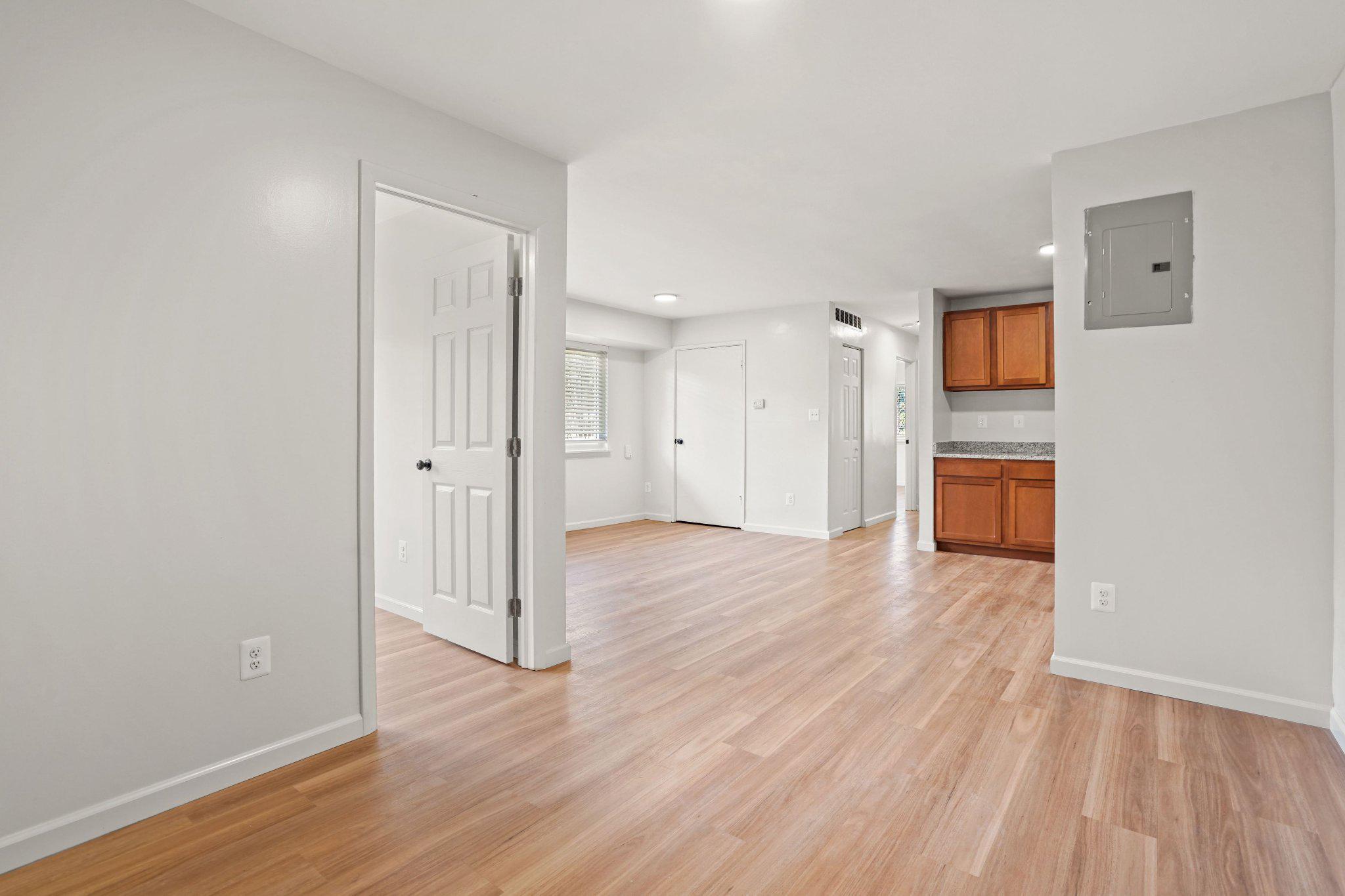 808 Chesapeake St SE – photo 3