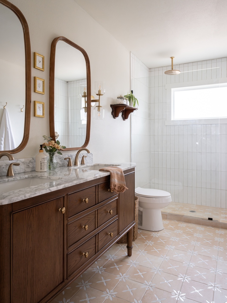 727 Mary Lake Dr – photo 2