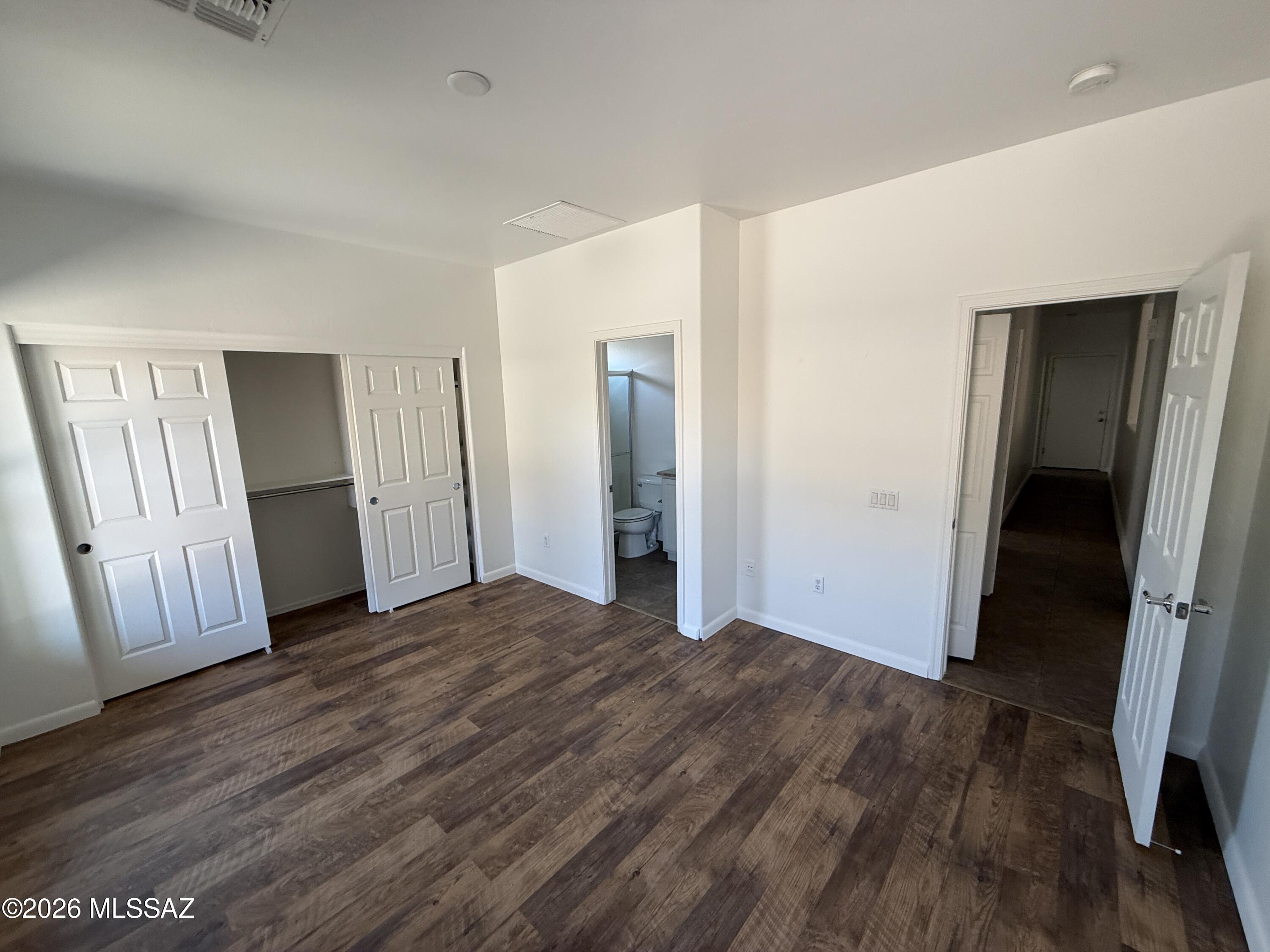 880 West Calle Valenciana – photo 5