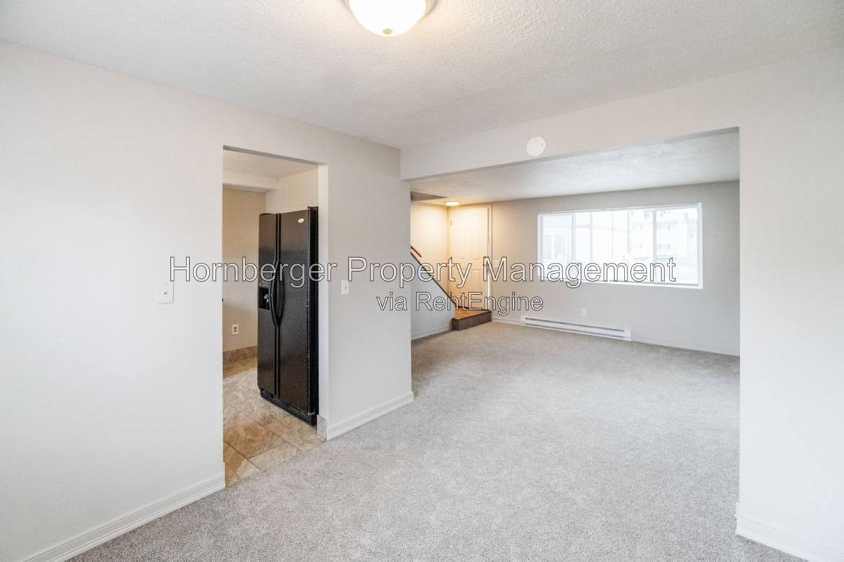 2009 E Desmet Ave – photo 5