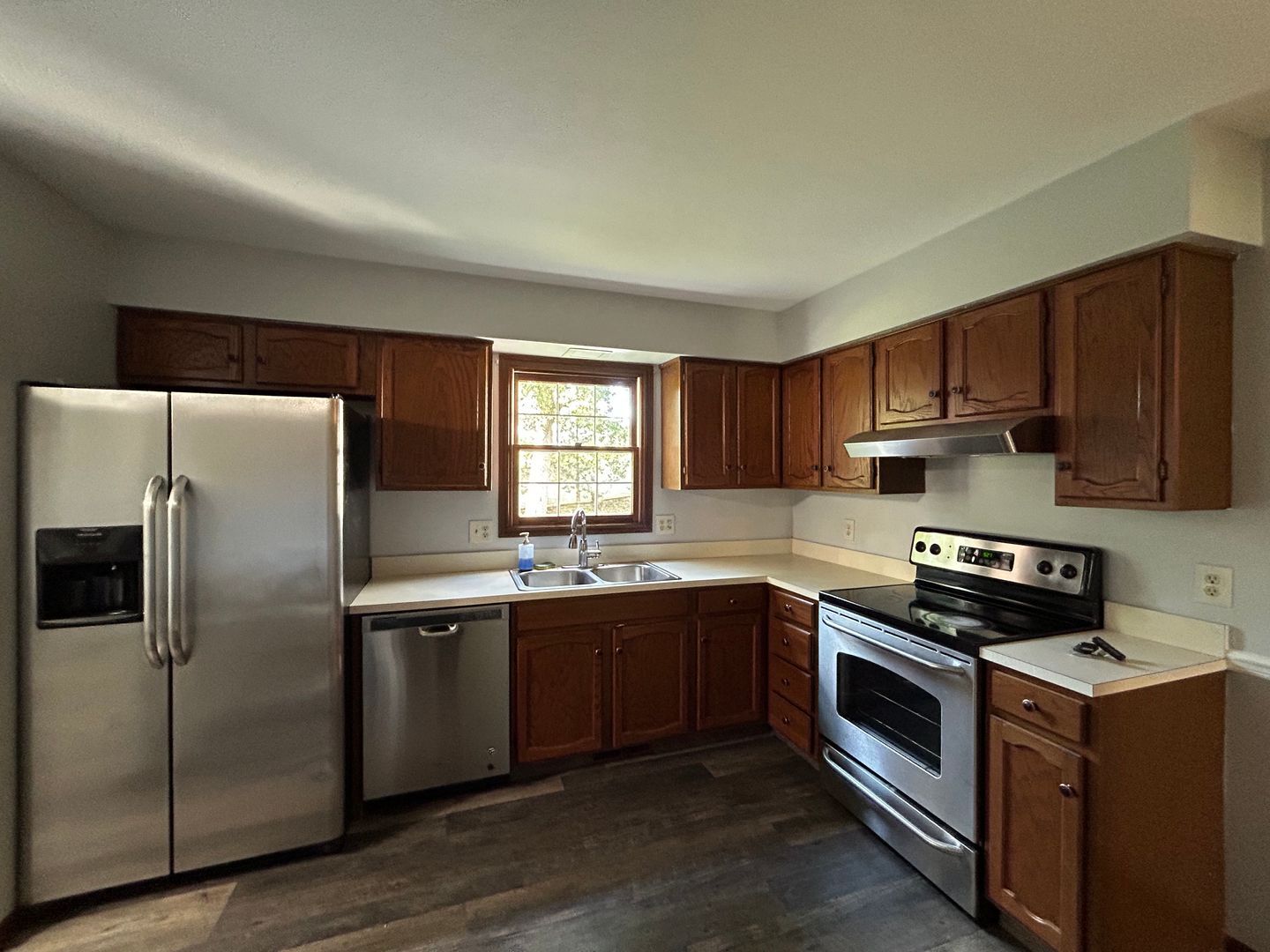 8659 Groveside Dr – photo 1