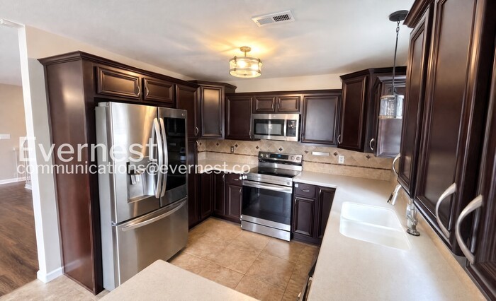 4759 Perlman St unit 17 – photo 5