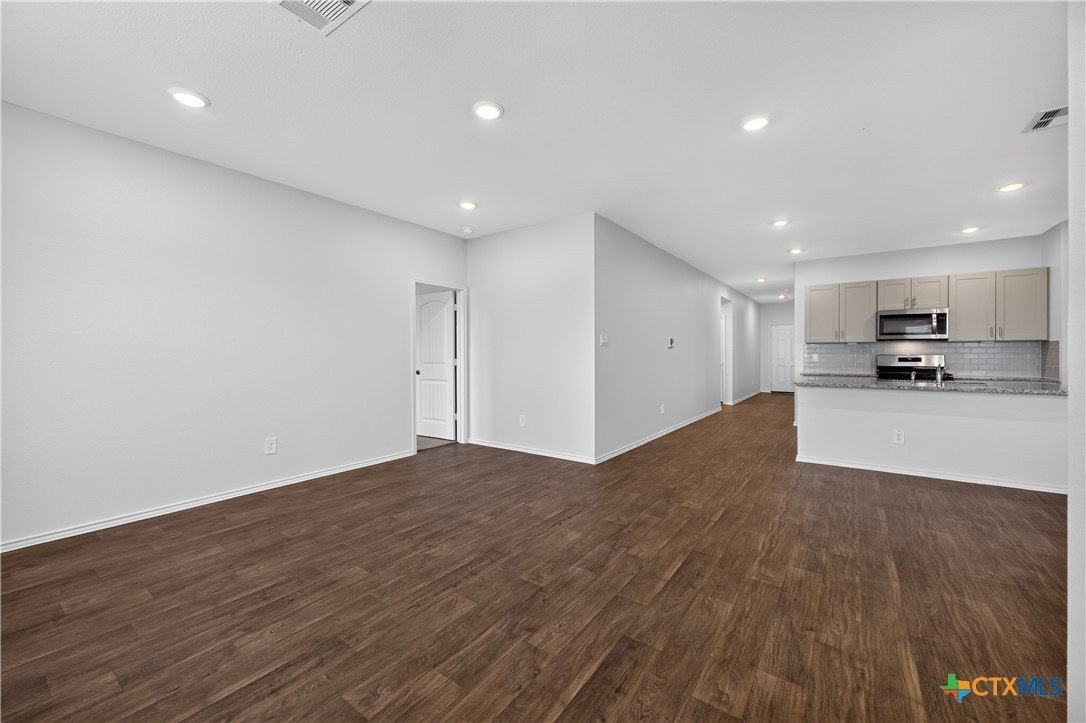 326 N Richland Dr – photo 3