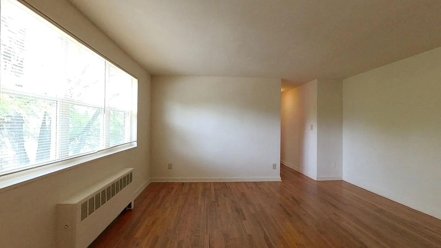Roland Park – photo 3