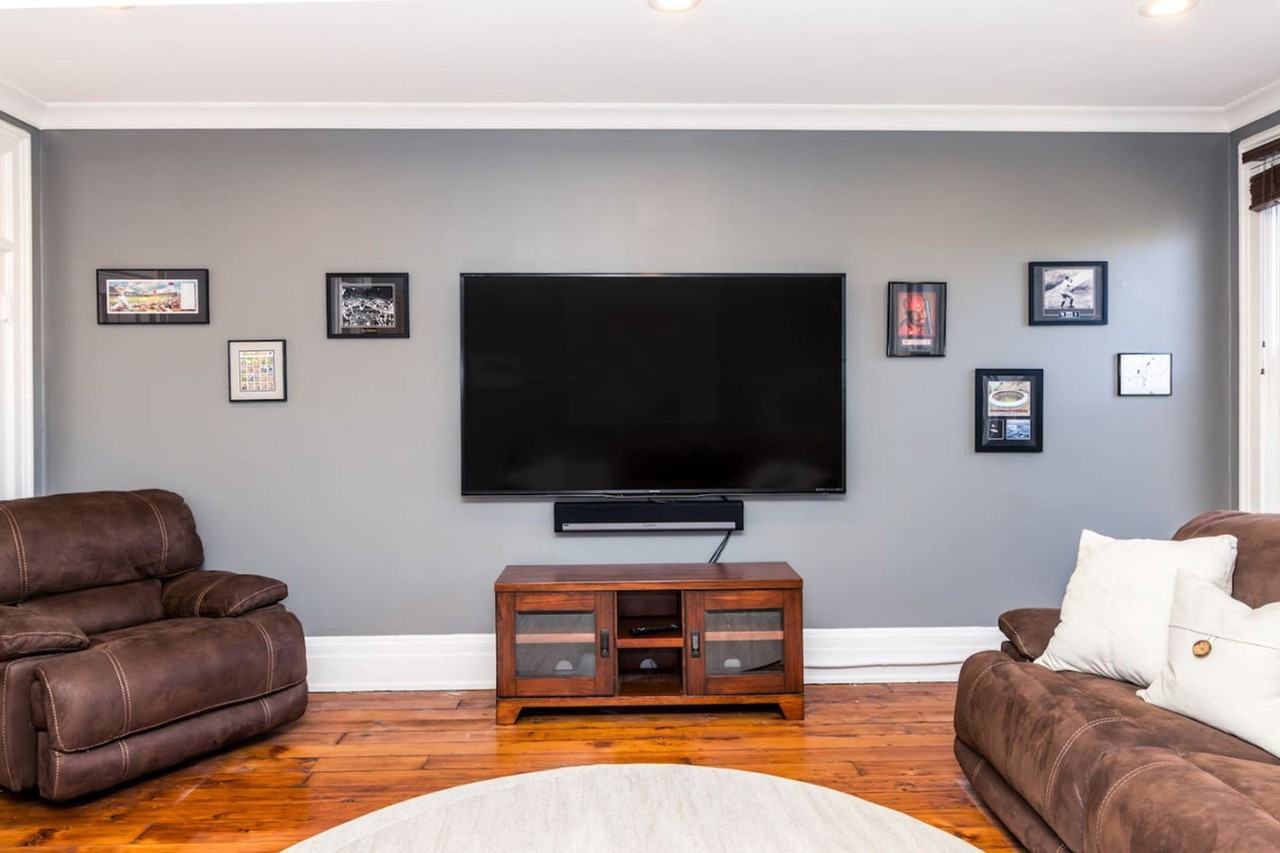 215 W 9th St unit 1056144P – photo 3