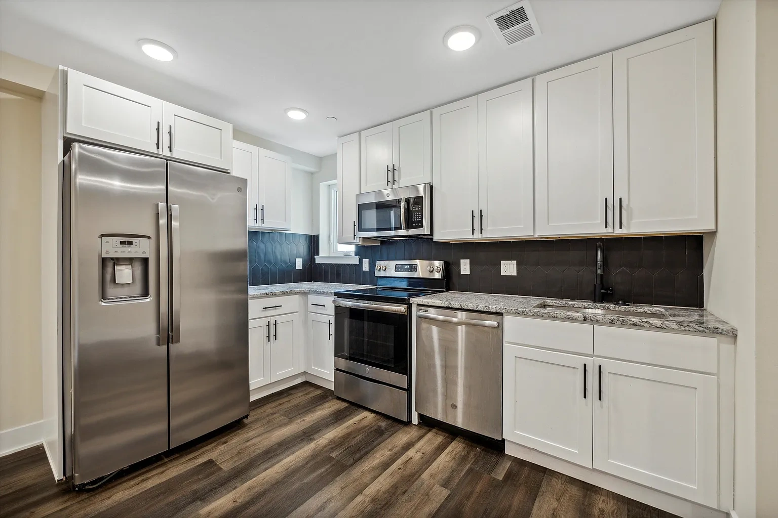1804 W Berks St – photo 5
