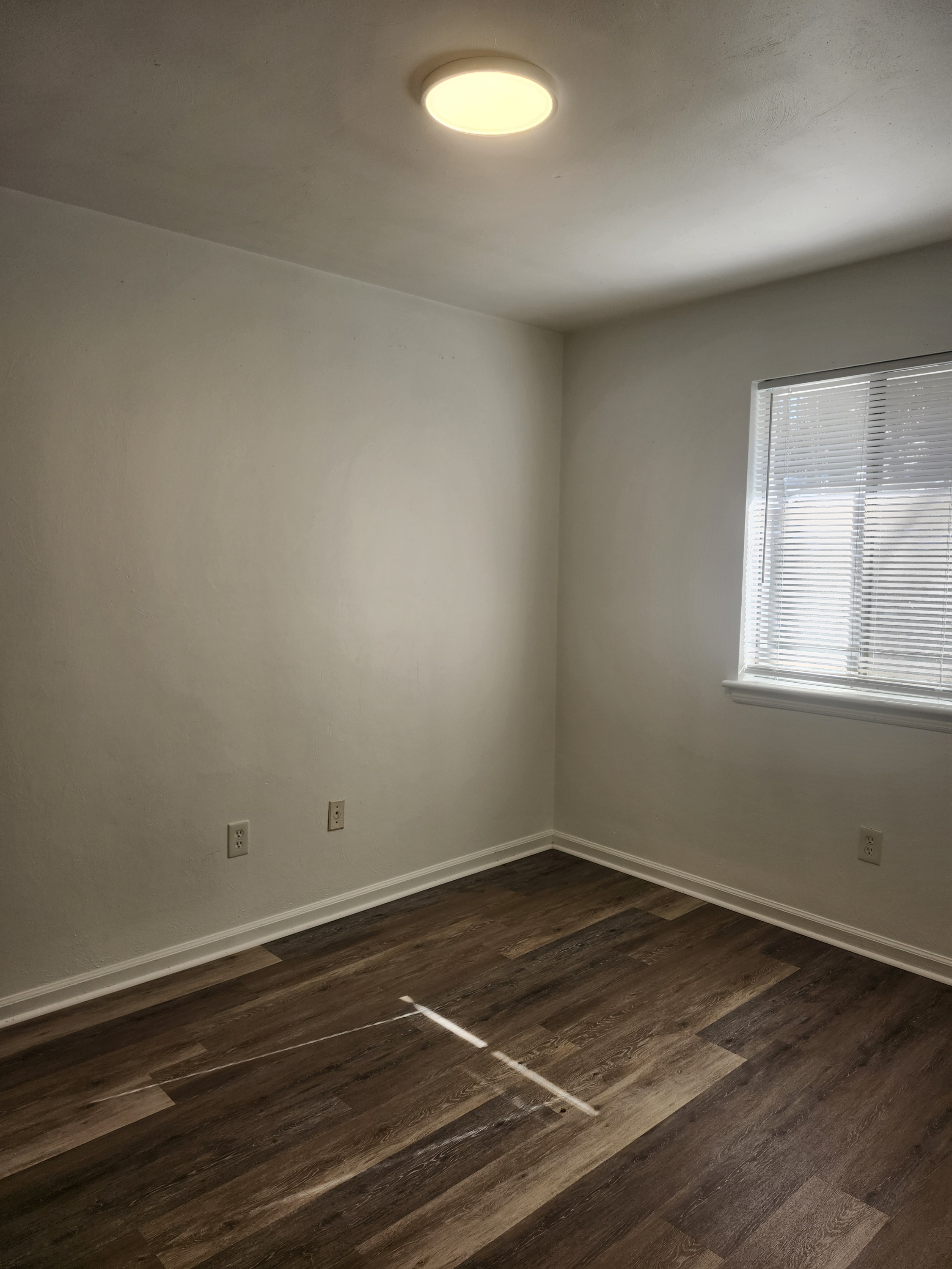 6154 Darby Rd unit 18 – photo 5