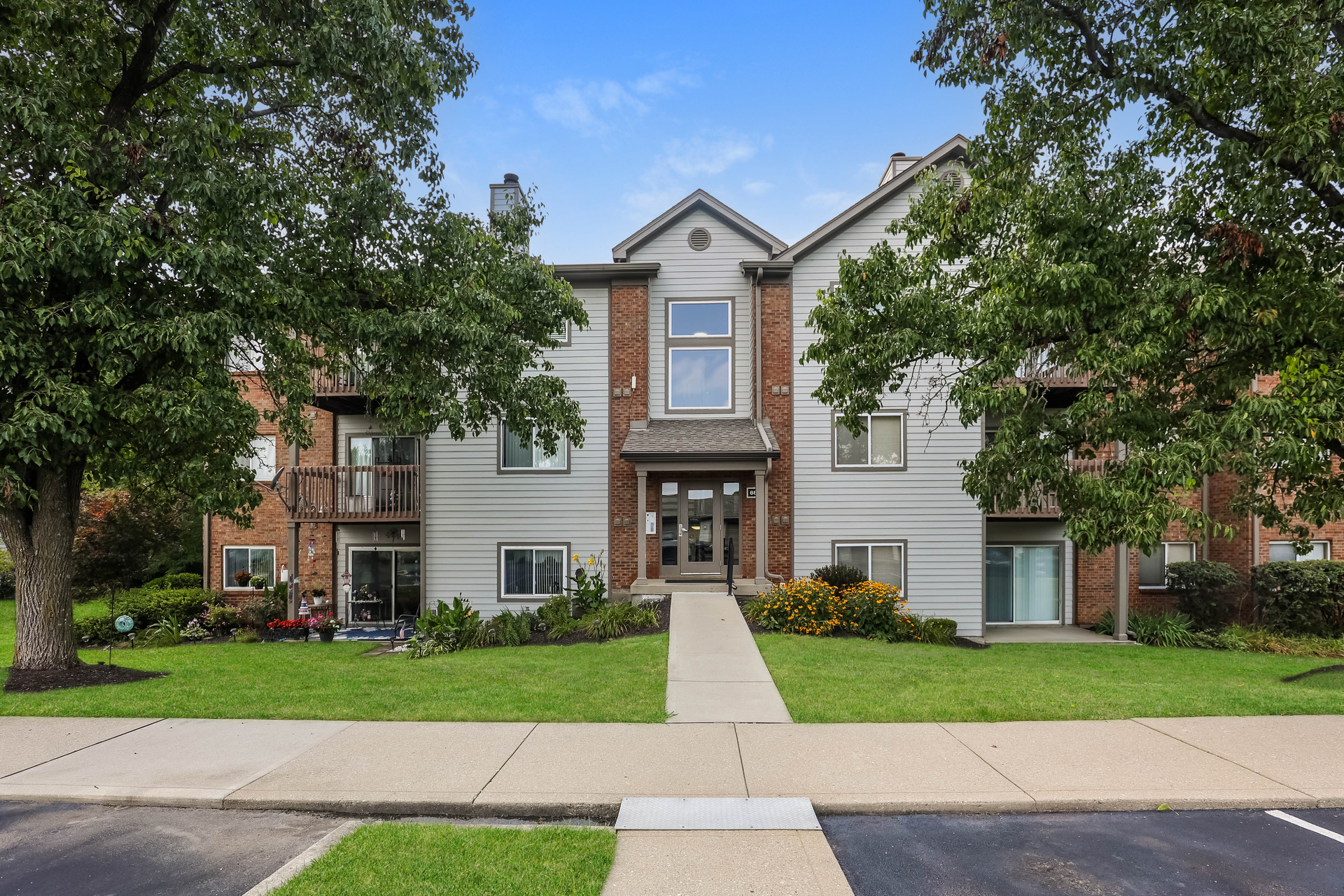 8839 Eagleview Dr unit 4 – photo 1