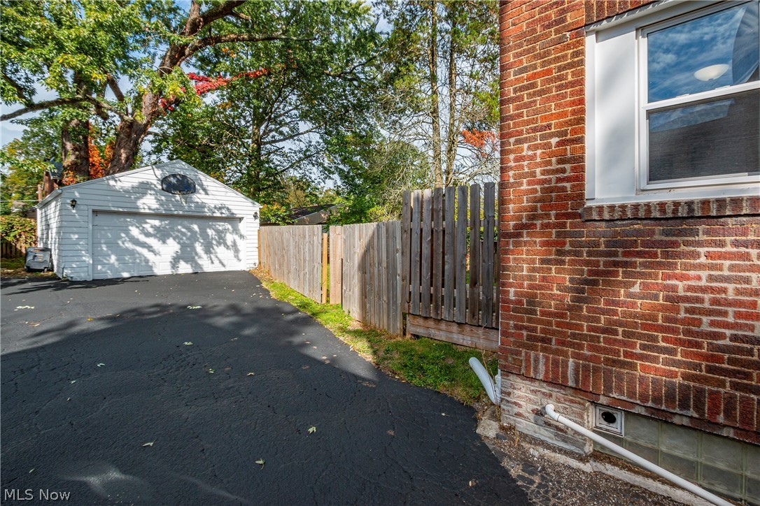 486 Sumatra Ave – photo 3