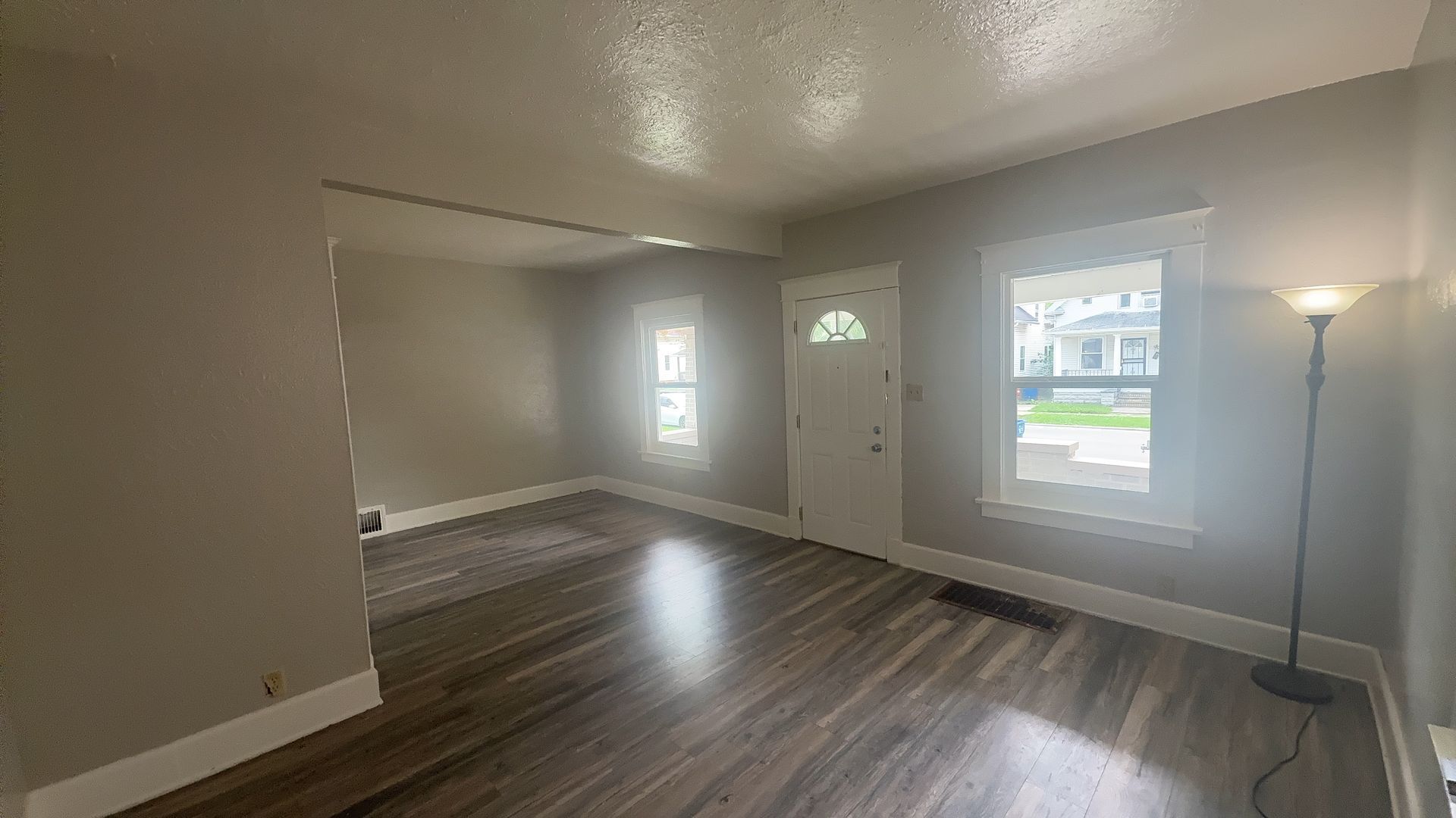 247 E Pearl St – photo 3