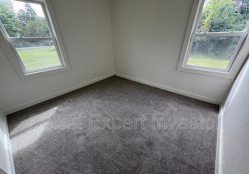 3128 Mc Donald St – photo 5