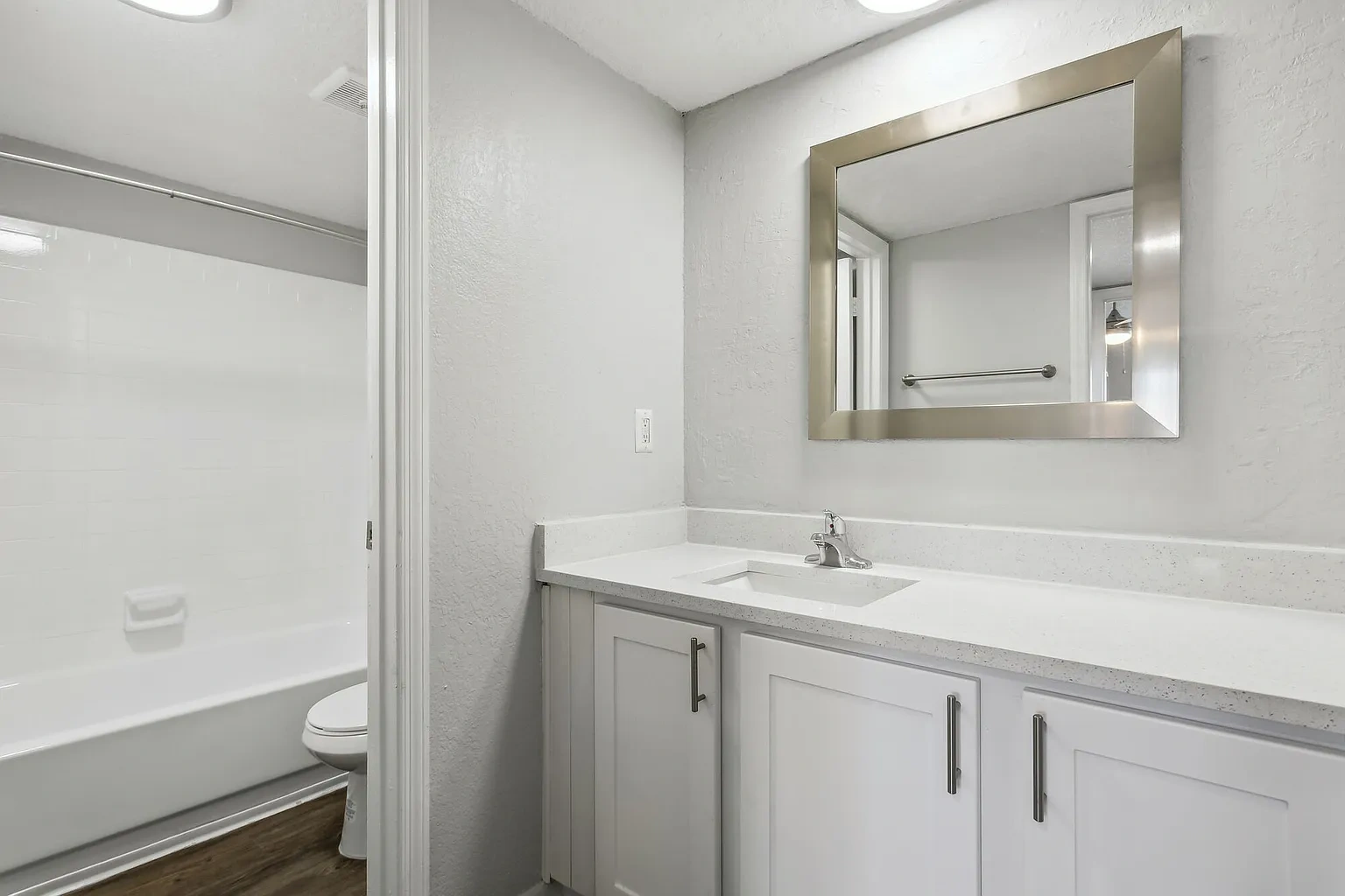Peninsula at Northwood – photo 5