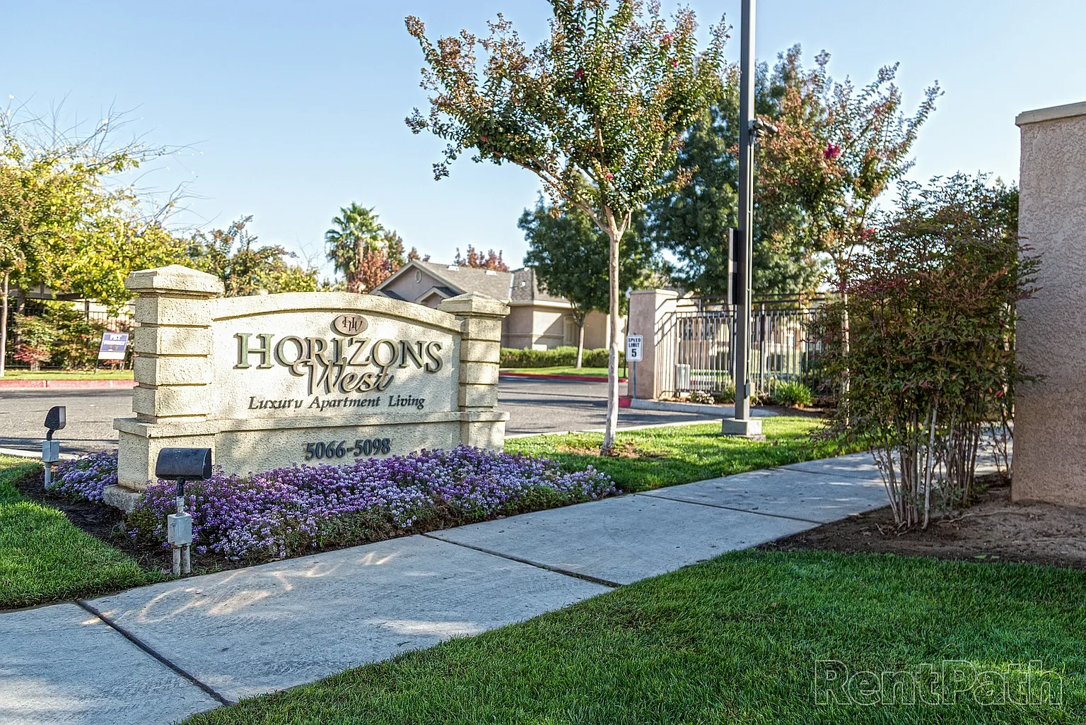 Horizons West – photo 2