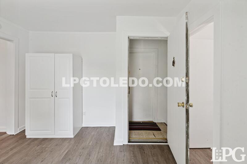 3843 Peru St unit 3 – photo 5
