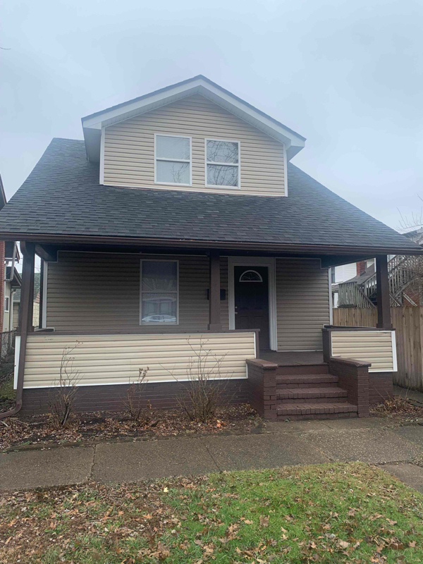 813 11th St W – photo 2