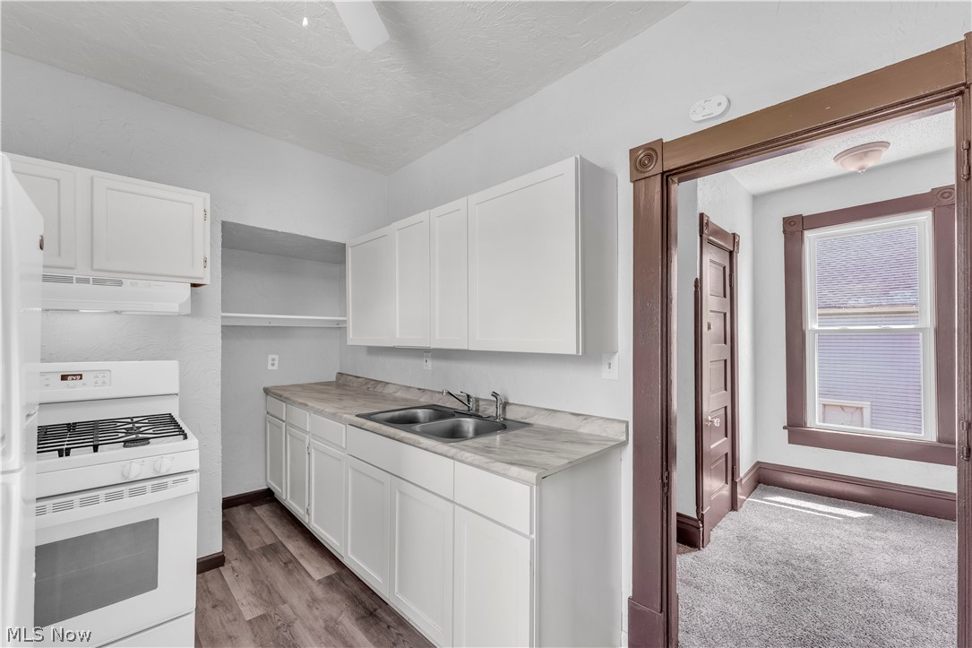 812 Lovett Pl unit UP – photo 4