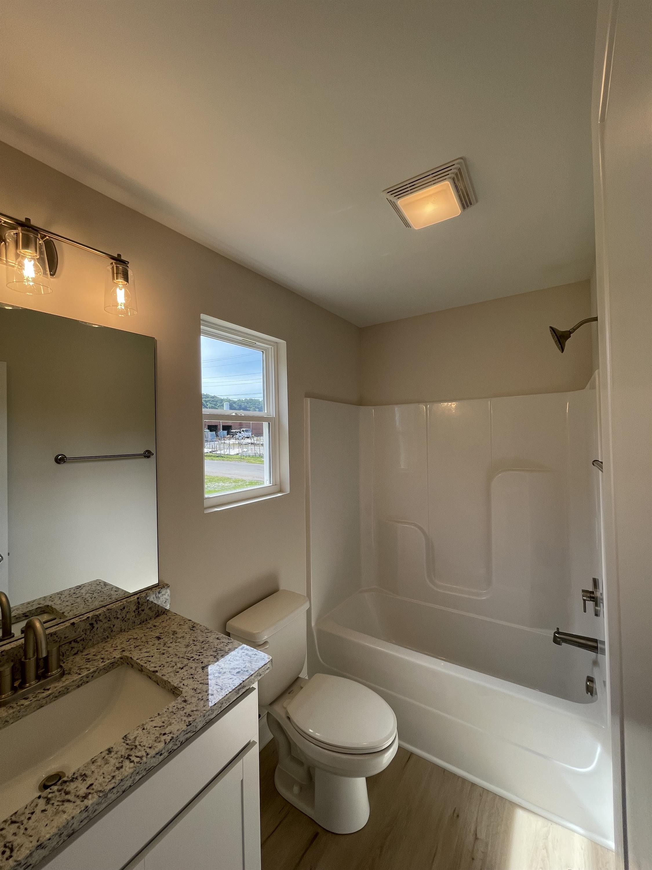 1922 S Watkins St – photo 4