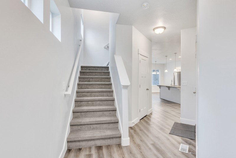 1613 N 3740 W – photo 3