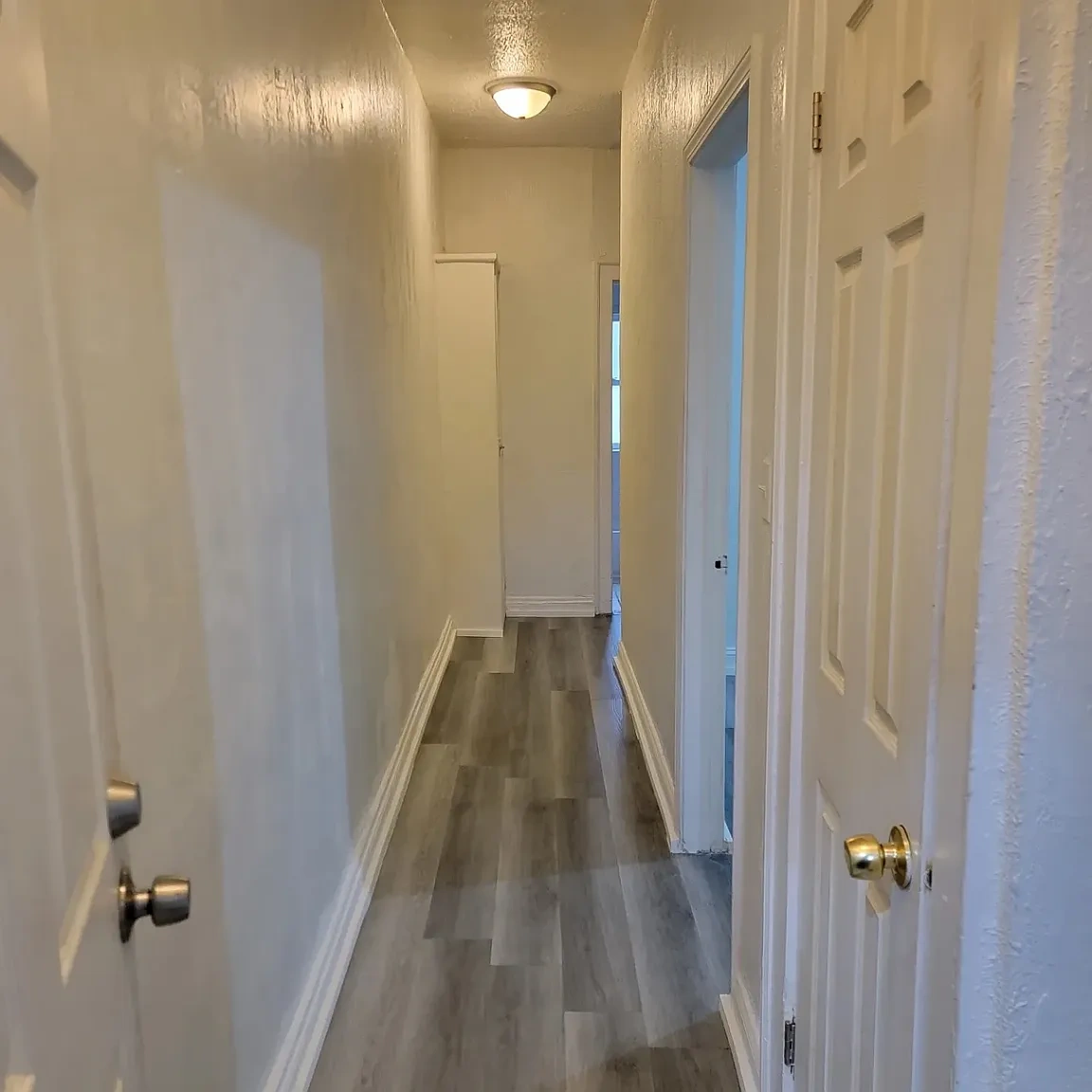 1874 Marloes Ave – photo 1
