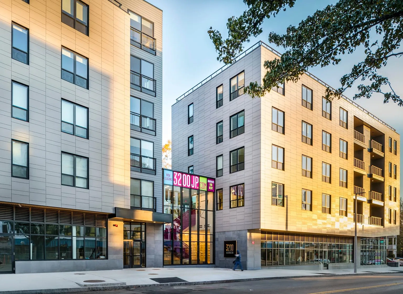 3200 Washington – photo 3