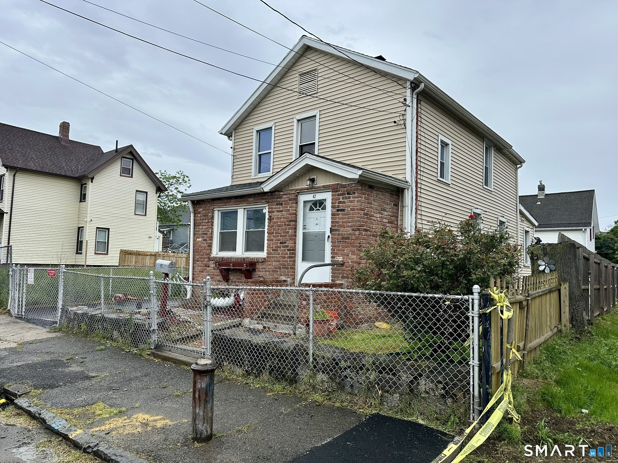 62 Clifford St – photo 2
