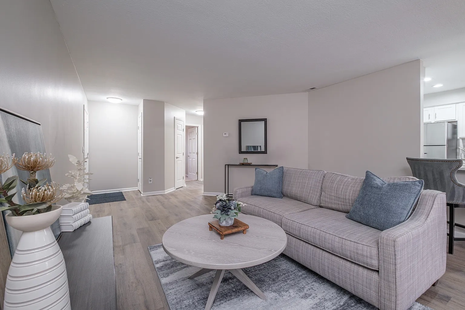 The Residence at Christopher Wren Apartments – photo 5