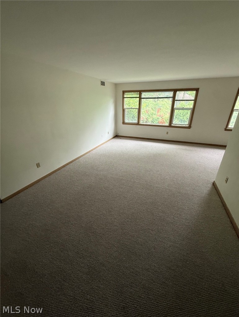 2545 Kenilworth Rd unit 11 – photo 5