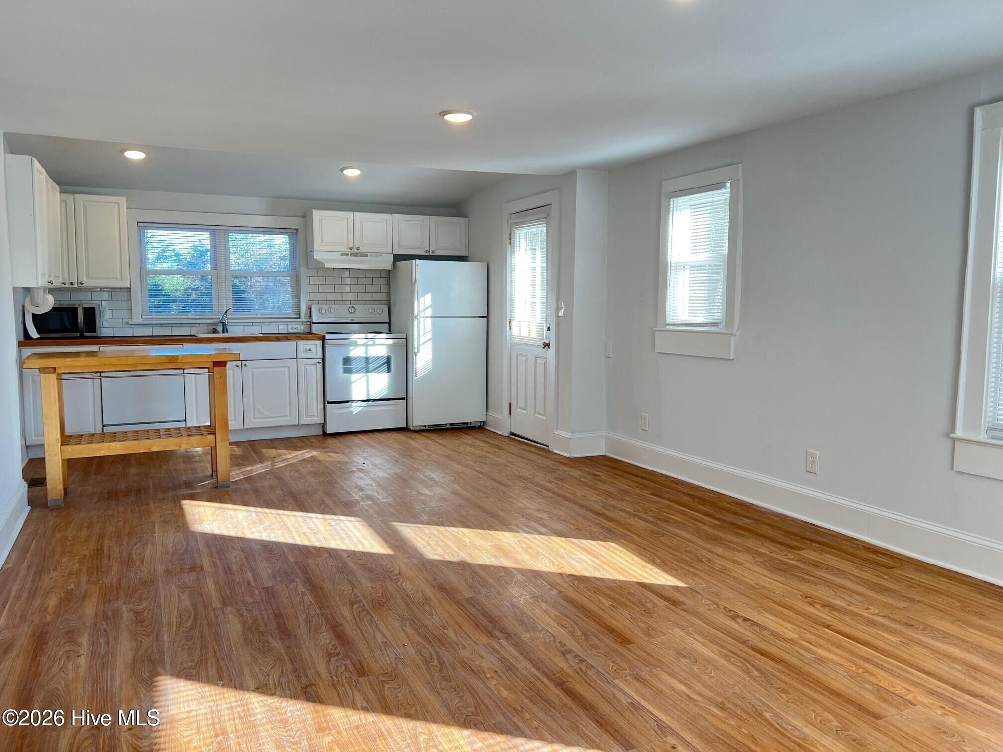 249 N Carolina Ave – photo 2