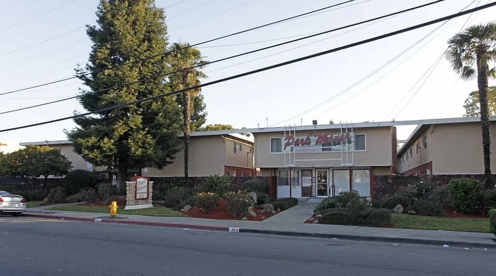 Park Manor – photo 3