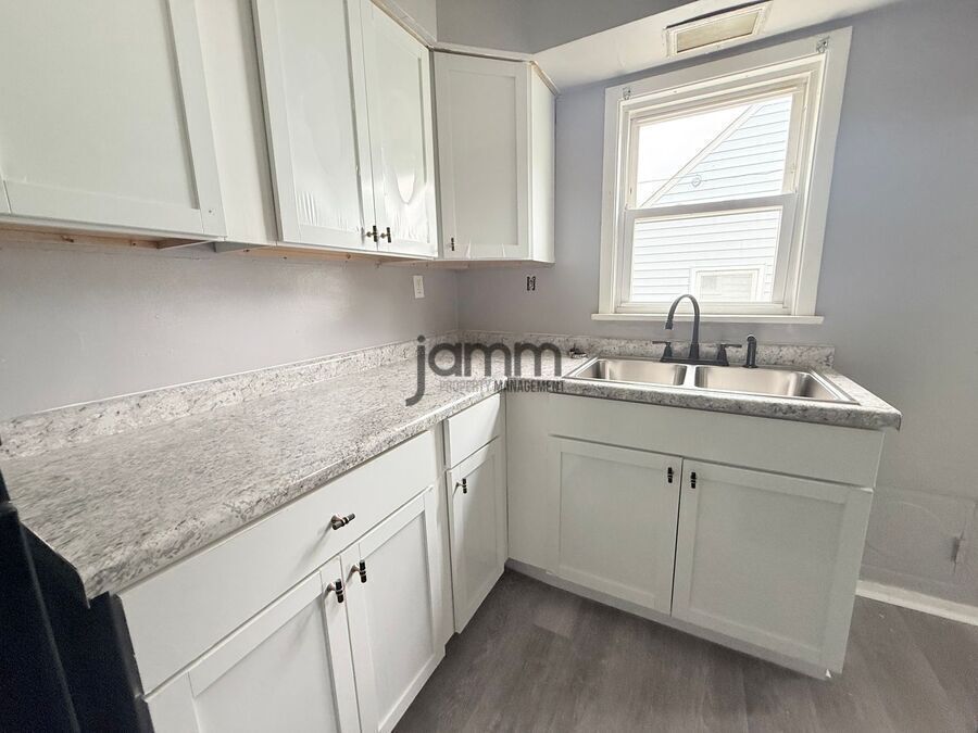 5026 E 86th St – photo 3
