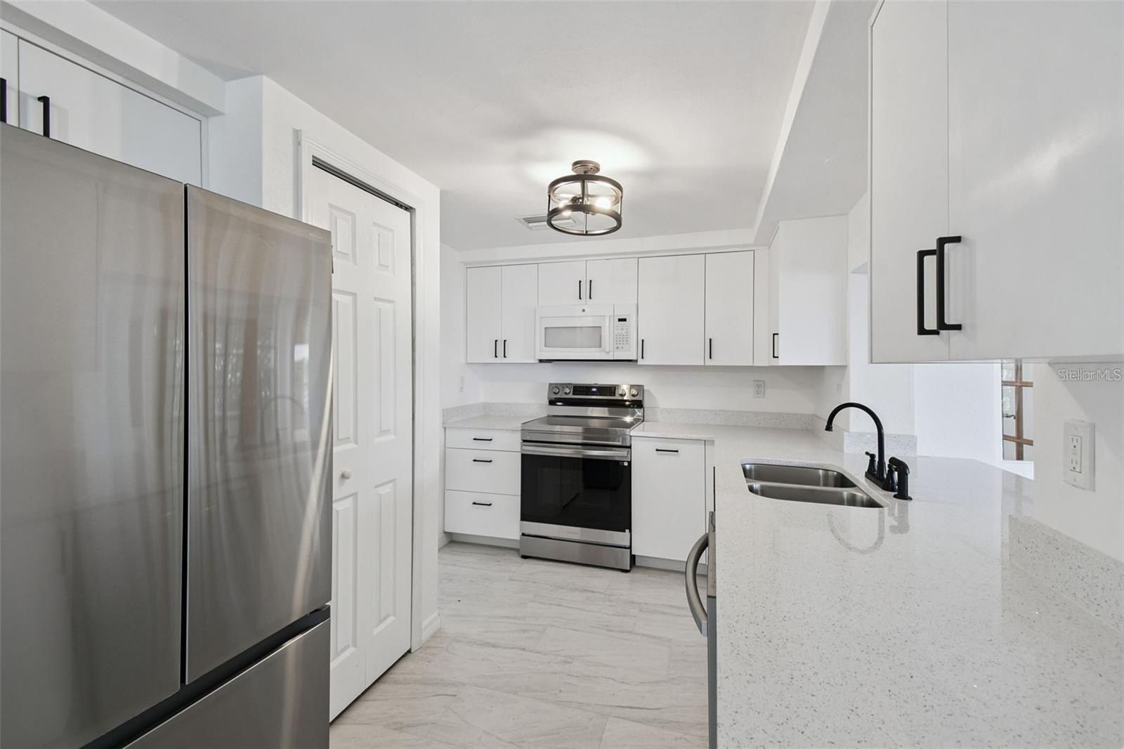 3513 Landale Dr – photo 5