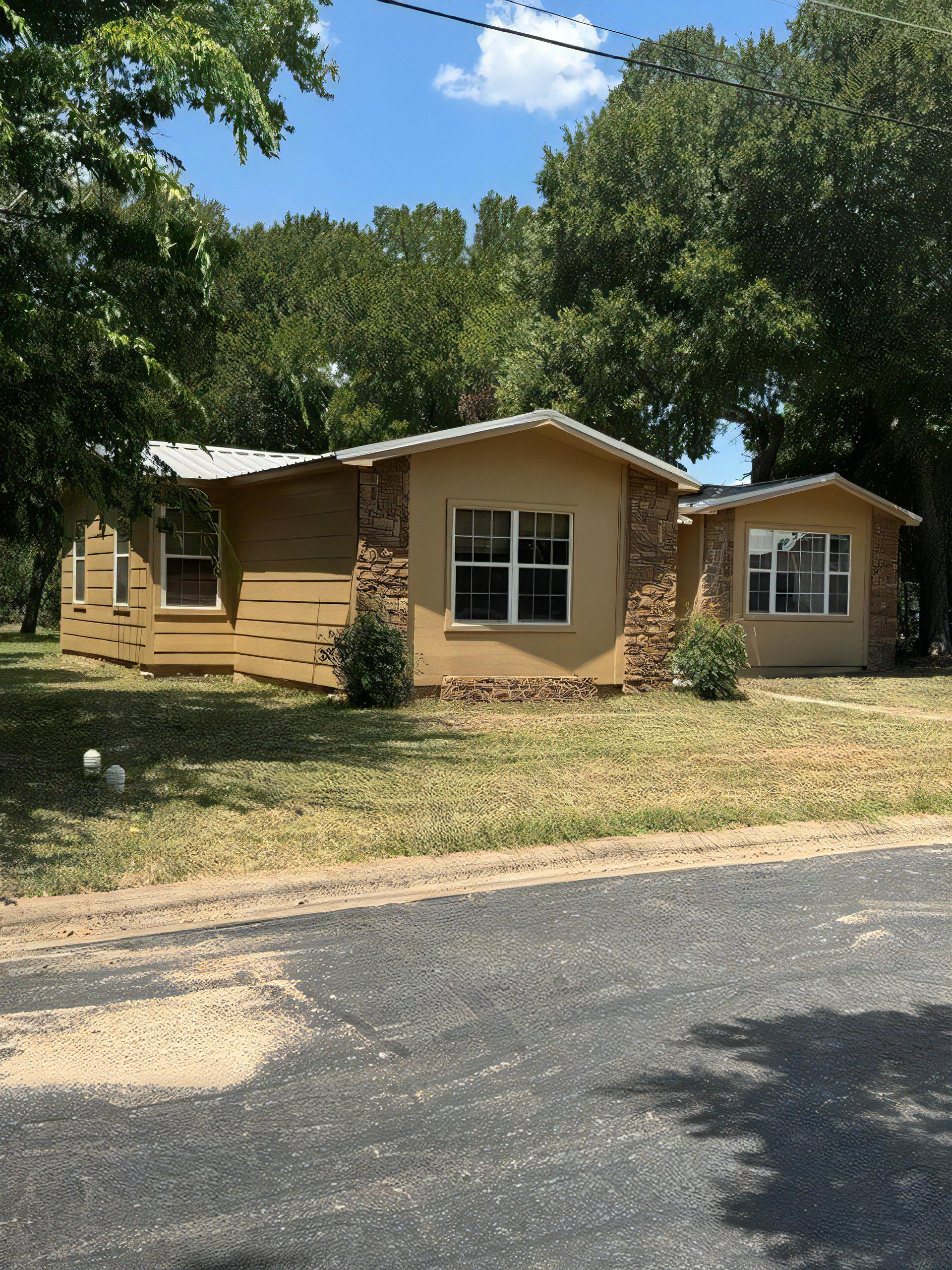 1108 Oak St – photo 1