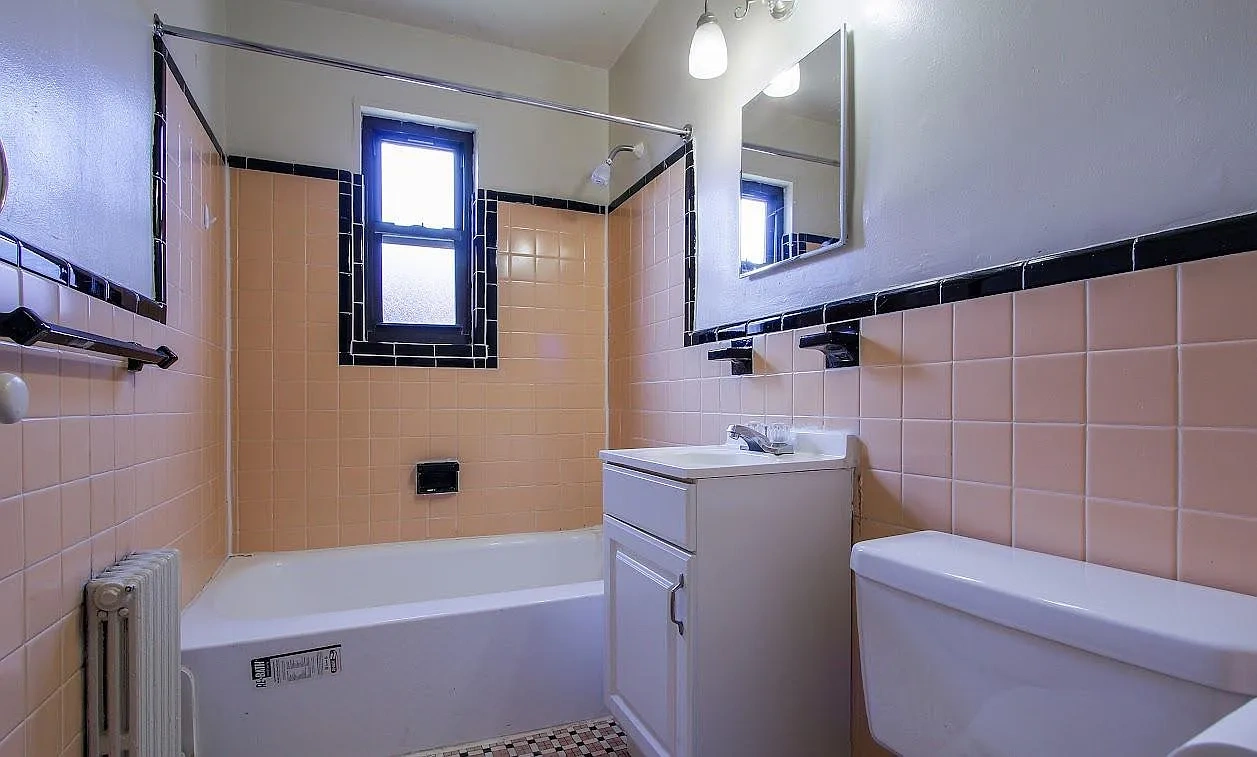 671314th St – photo 1