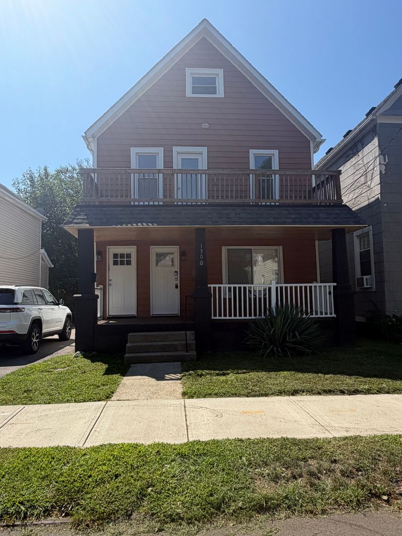 1308 W 87th St unit Up – photo 1