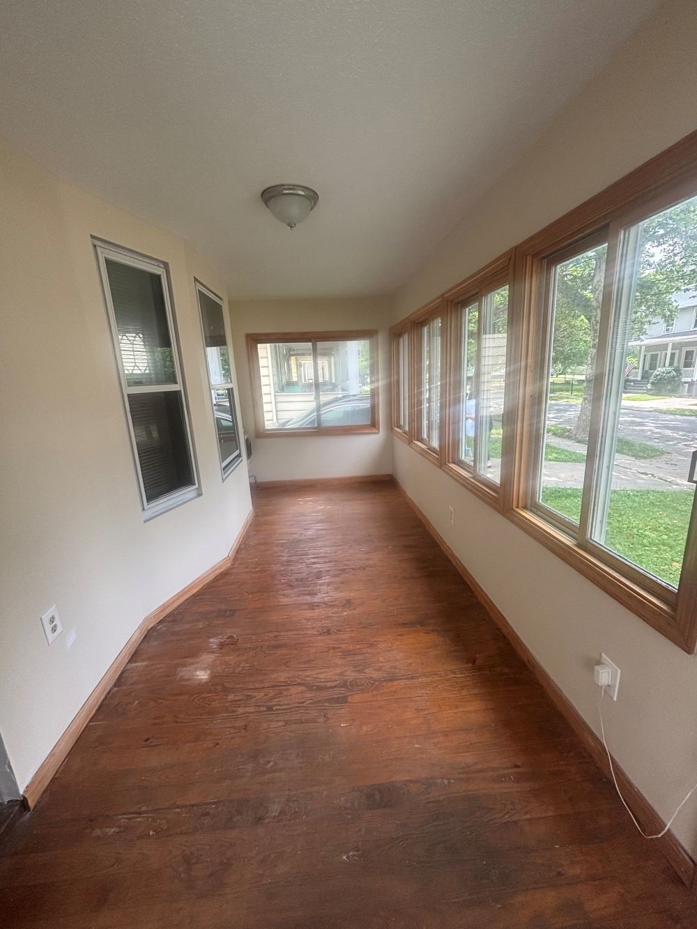 3871 W 21st St – photo 2