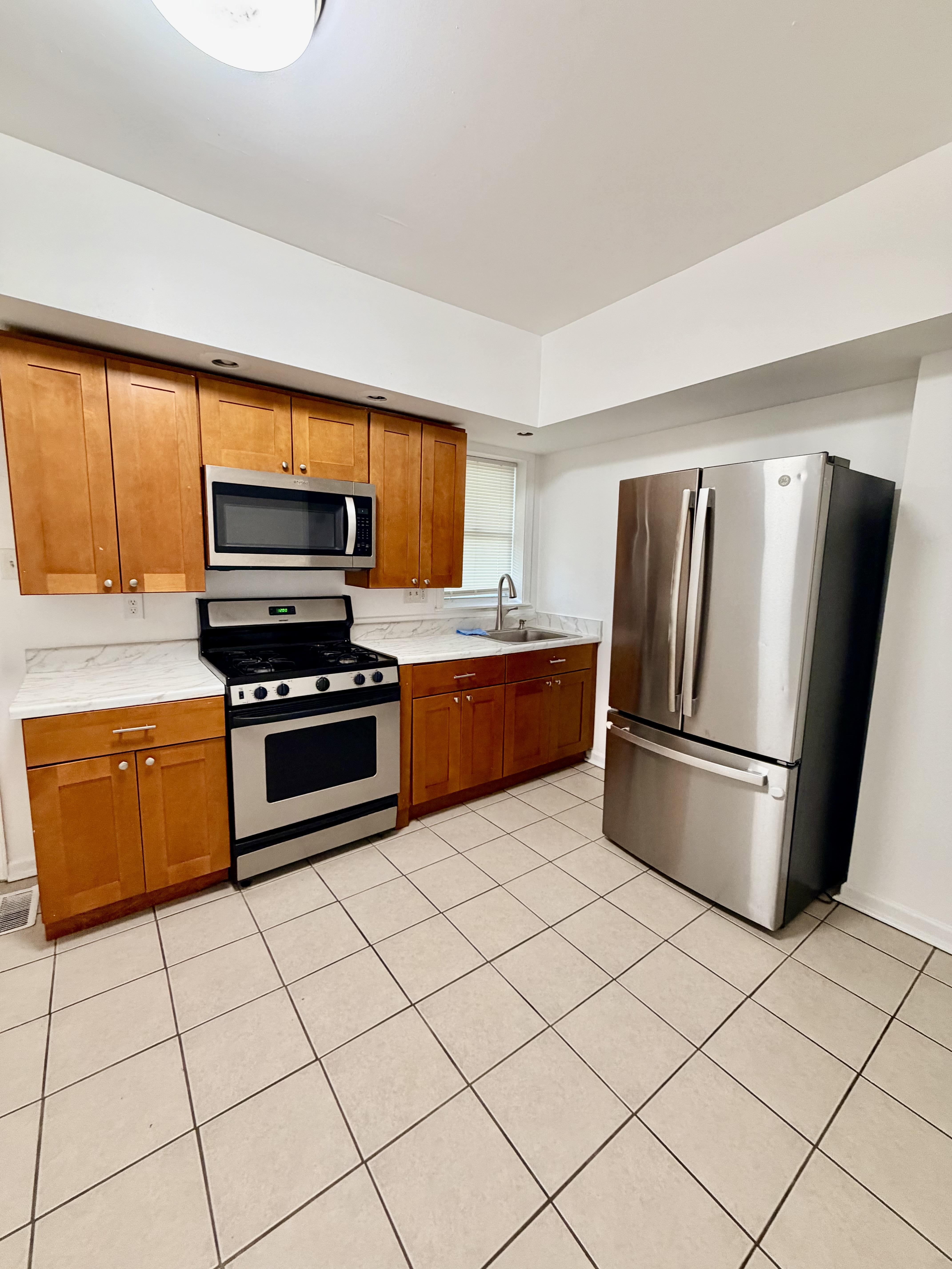 5023 Tacoma St – photo 3