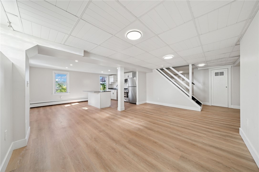612 Hopkins St unit 2 – photo 5