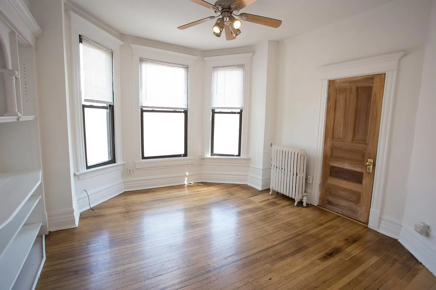 5401-5403 S. Woodlawn Avenue – Floor plan