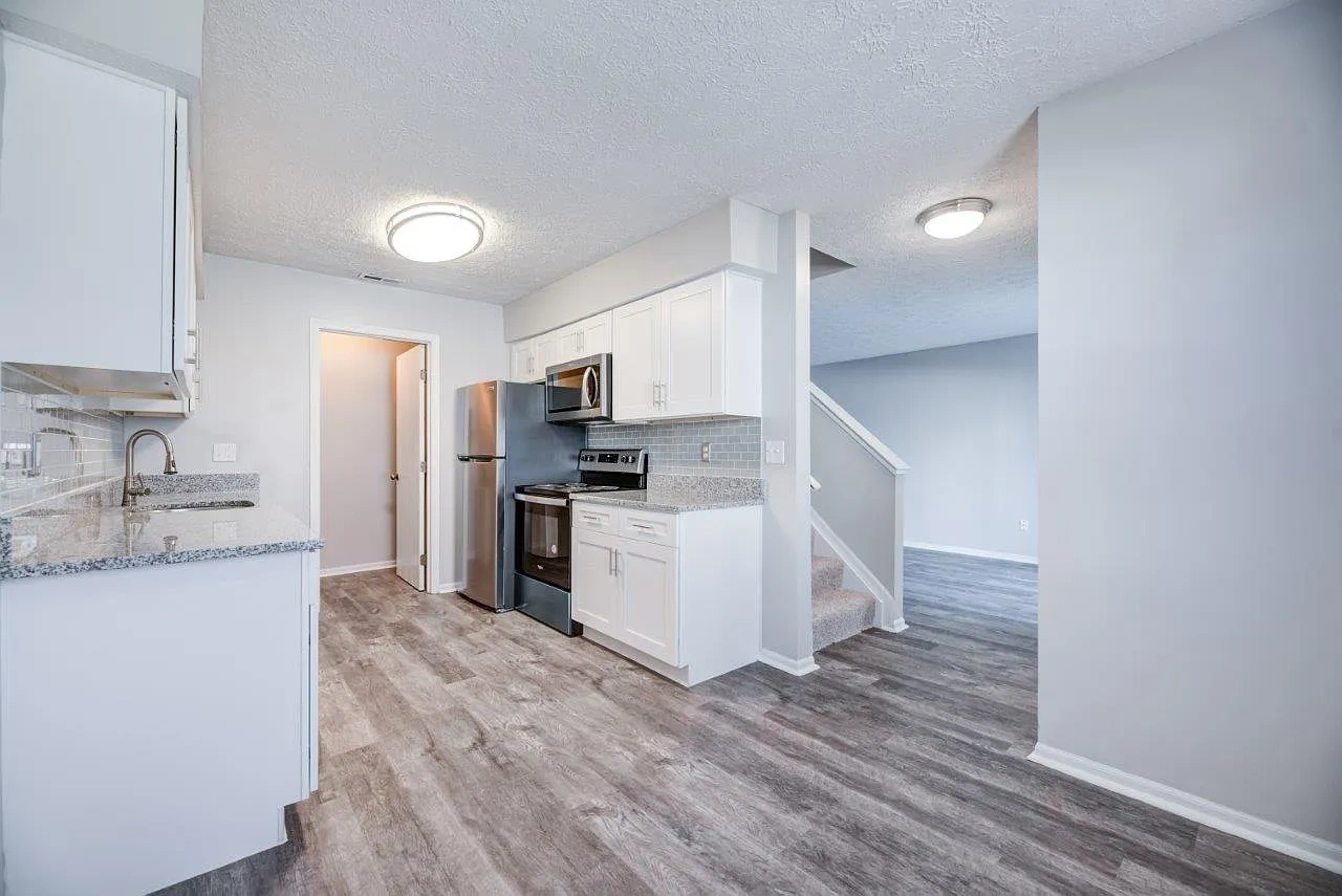 Wexford Lakes Apartments and Townhomes – photo 3